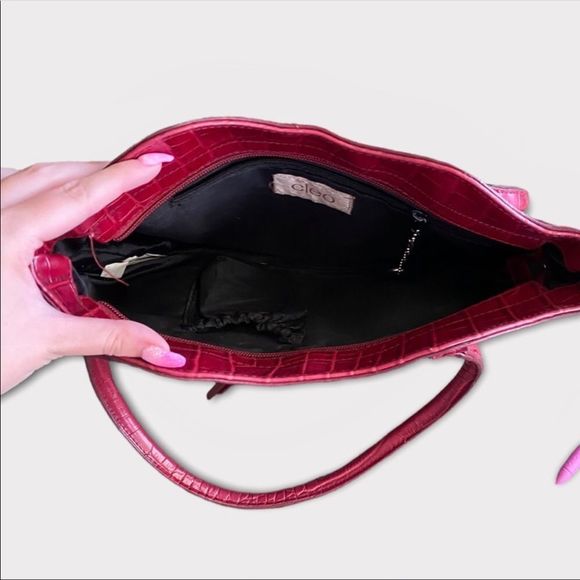 CLEO | Red Faux Snakeskin Purse - Picture 4 of 9